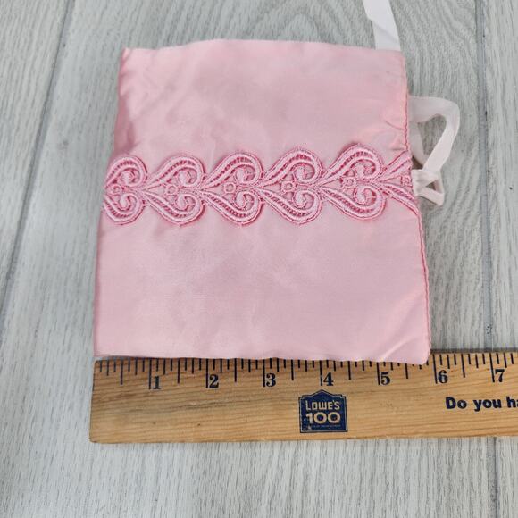Vintage Pink Satin Accordion Hosiery Bag 5" Rickrack Trim 4 Pouches Stocking Org - Picture 8 of 8